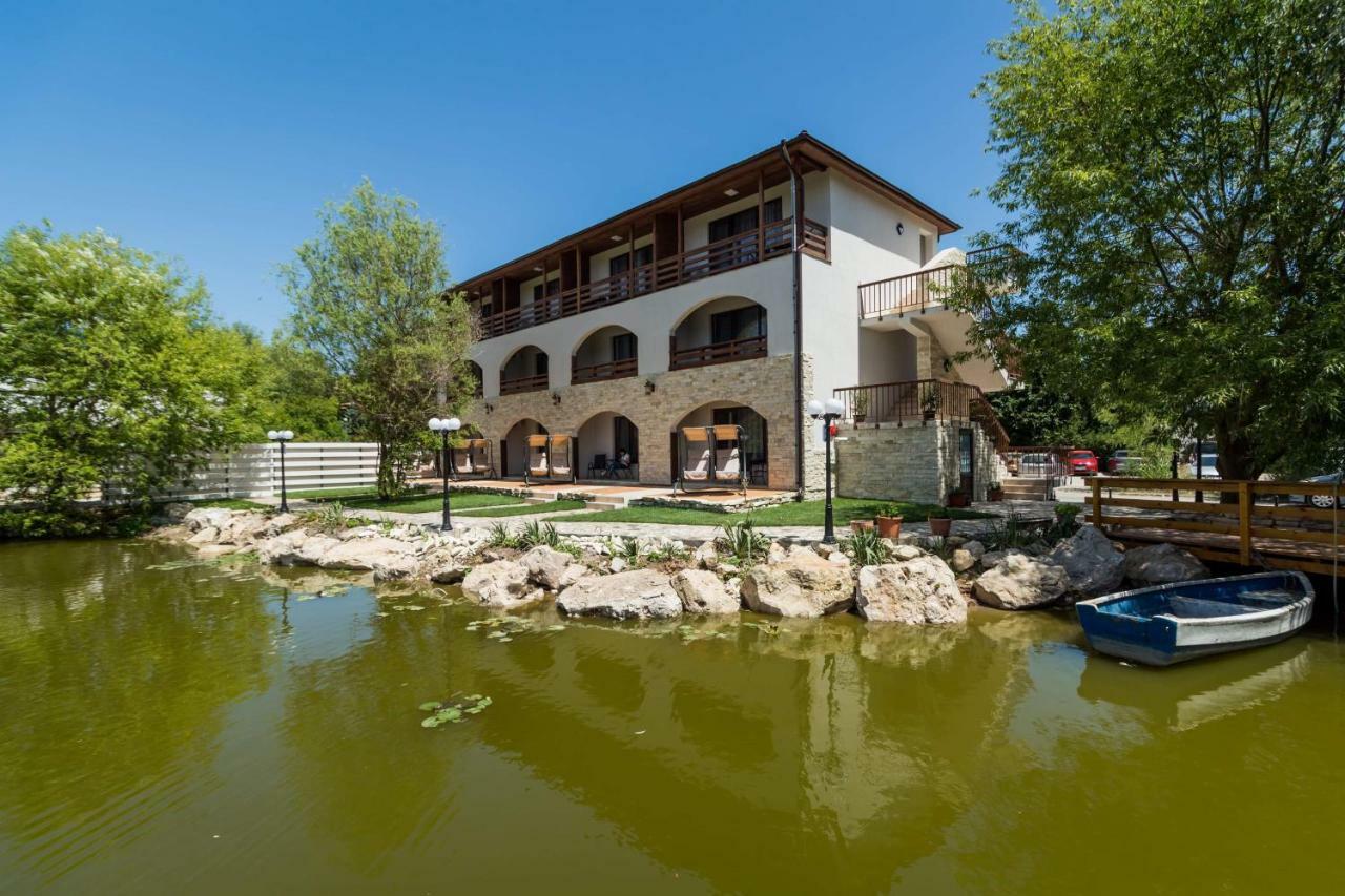 Hotel Viilalac à Vénus Extérieur photo