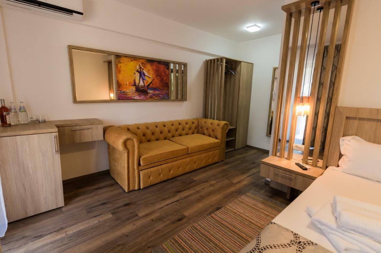 Hotel Viilalac à Vénus Extérieur photo