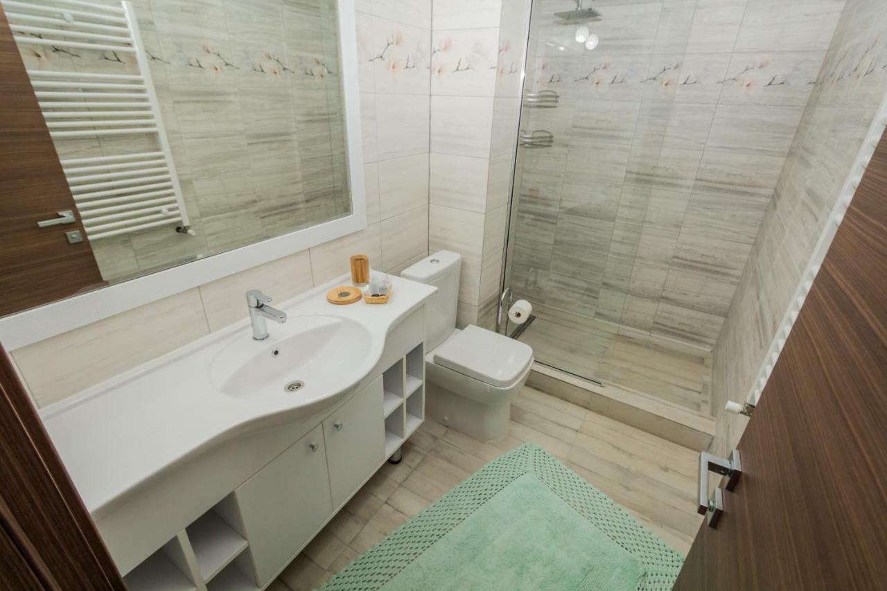 Hotel Viilalac à Vénus Extérieur photo
